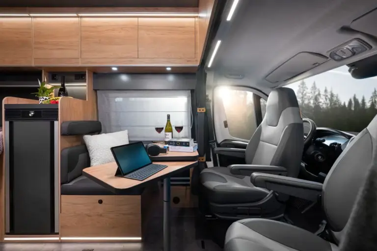 Globe Traveller Explorer Xs 04