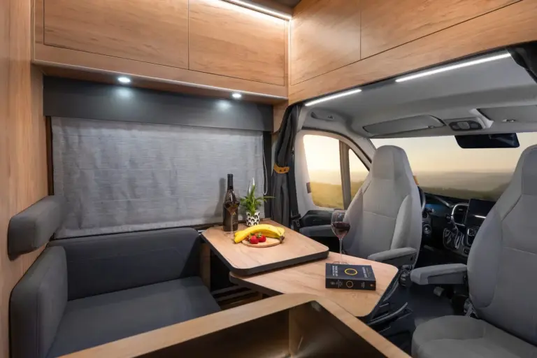 Globe Traveller Explorer Z 06
