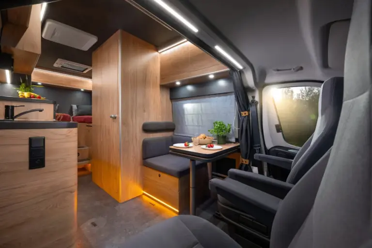 Globe Traveller Explorer Z 07