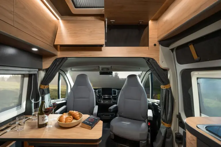 Globe Traveller Explorer Z Evo 05