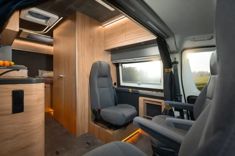 Globe Traveller Explorer Z Evo 07