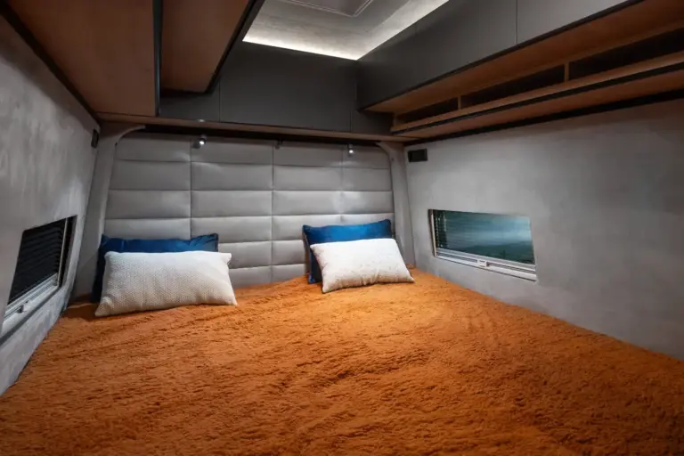 Globe-Traveller Falcon Z Heckbereich