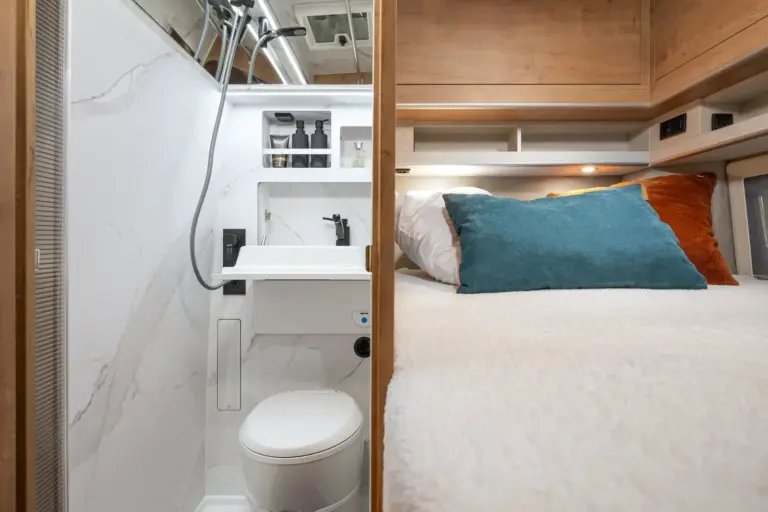 Globe Traveller Pathfinder X 06