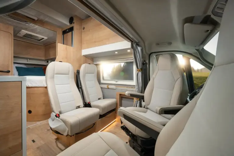 Globe Traveller Voyager Xs 05