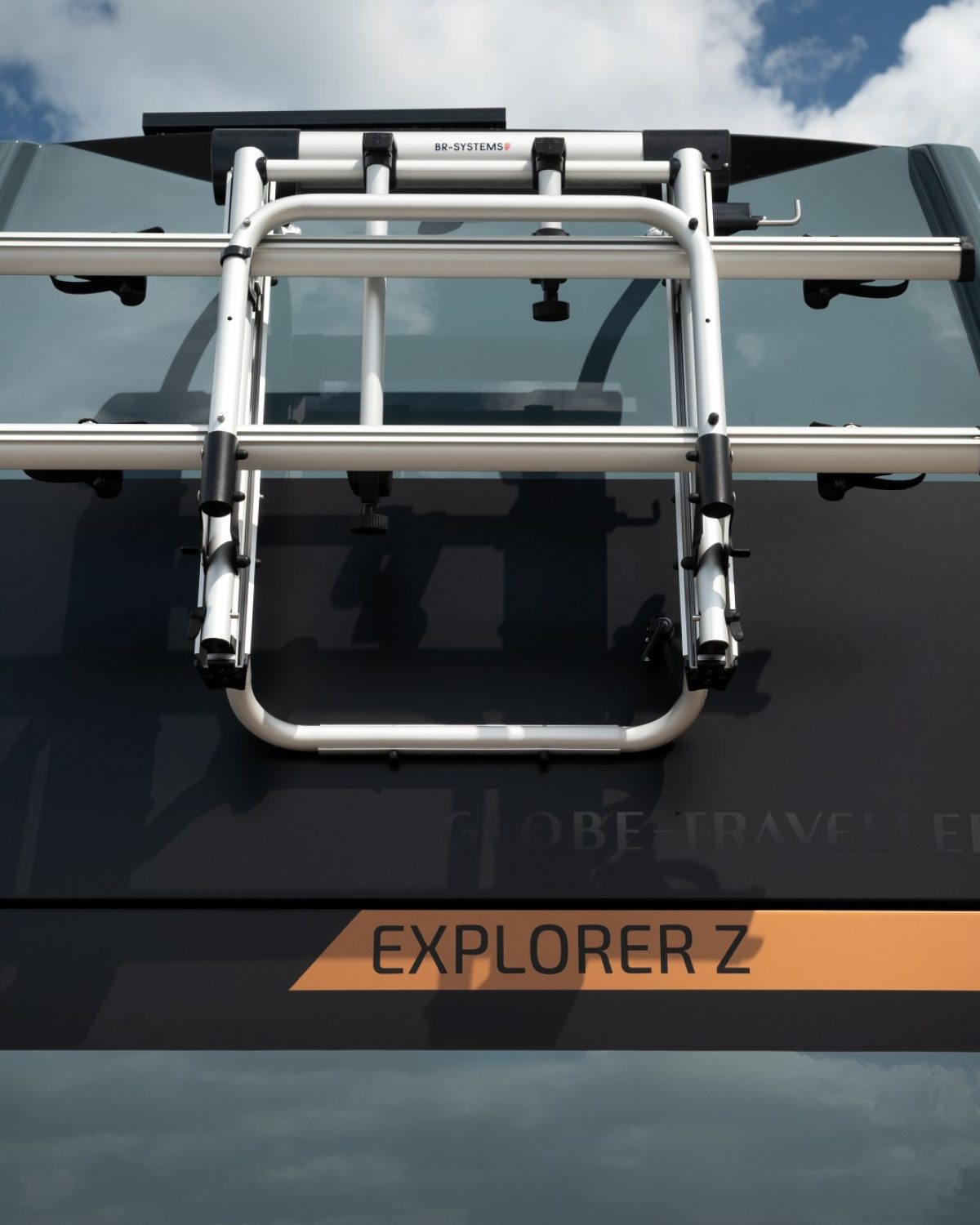 Globe-Traveller-ExplorerEvo-9413-m